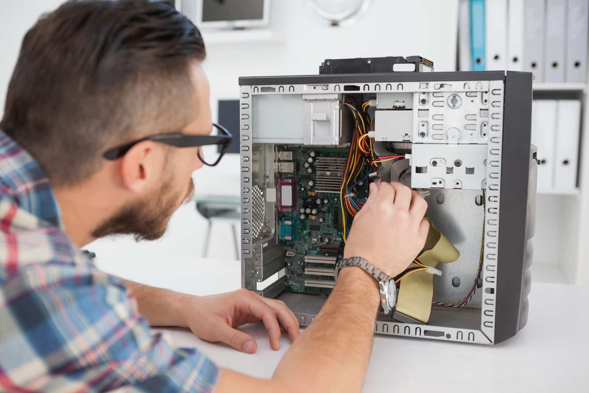 Manutenção de Computadores pela Arquipélago Digital